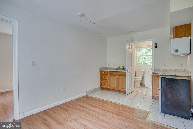 Building Photo - 22815 Booker Washington Ave
