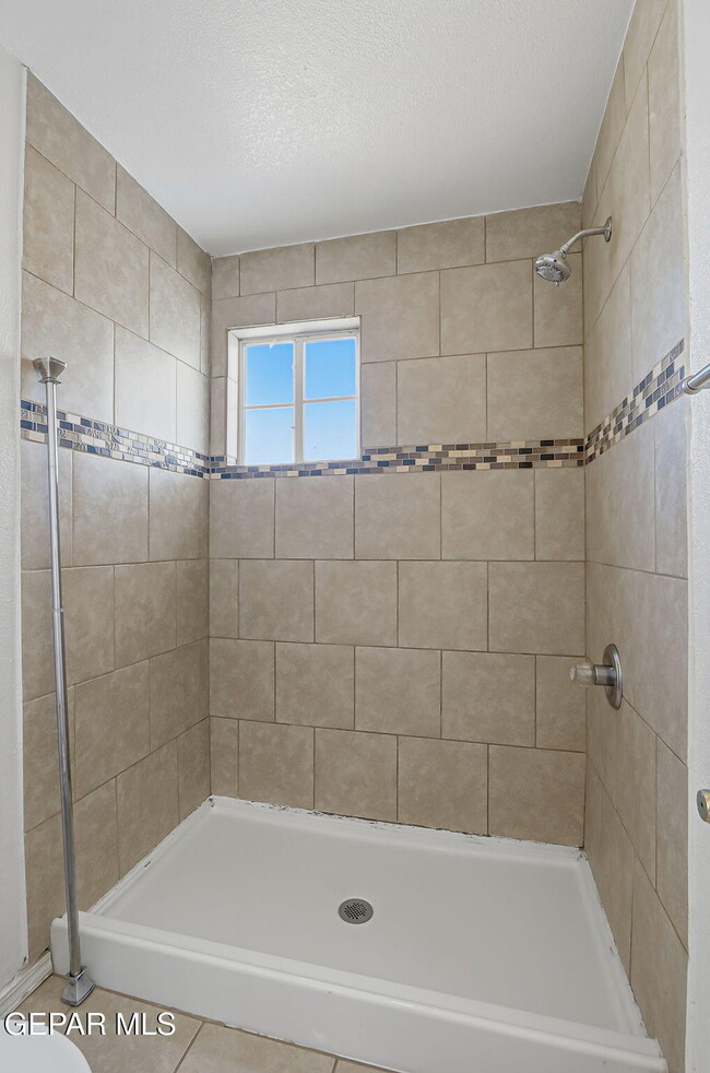 Building Photo - 12608 Gilded Sun Dr