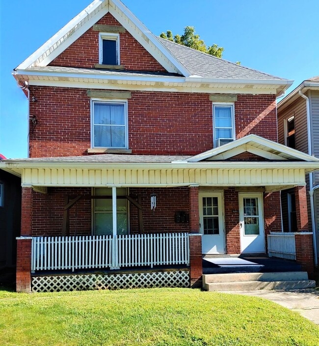 Building Photo - 1419 20th St