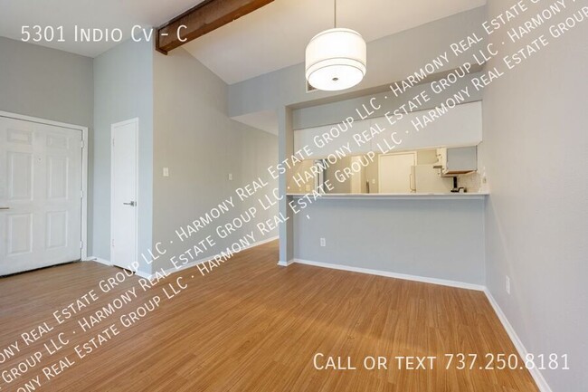 Building Photo - 5301 Indio Cove