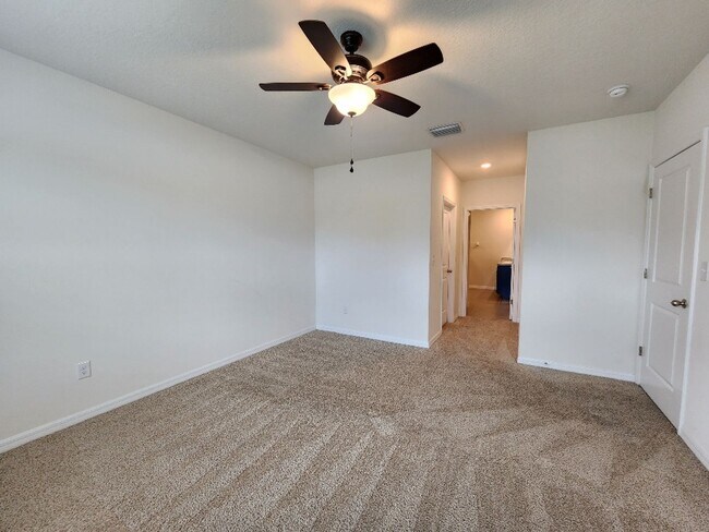 Building Photo - Gorgeous 2020 Construction, LIKE NEW!!! 3-Bedroom, 2-Bathroom