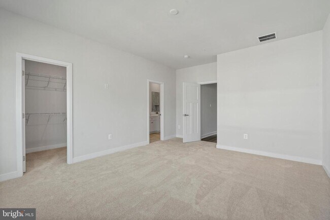 Building Photo - 3561 Worthington Blvd