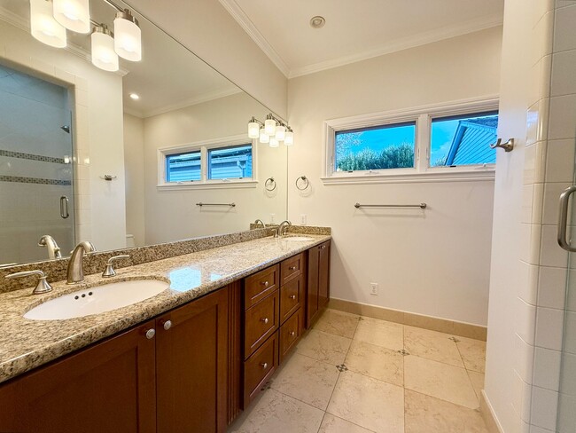 Building Photo - Beautifully Renovated Silicon Valley Home ...