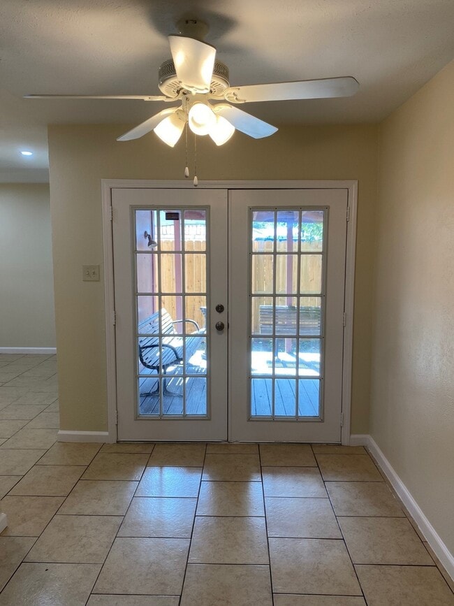 Building Photo - 6906 Gettysburg Dr