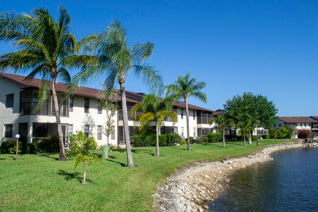 Building Photo - 5288 Treetops Dr