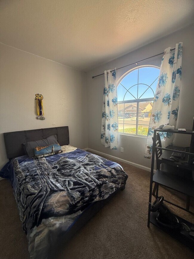 Building Photo - Coming Soon