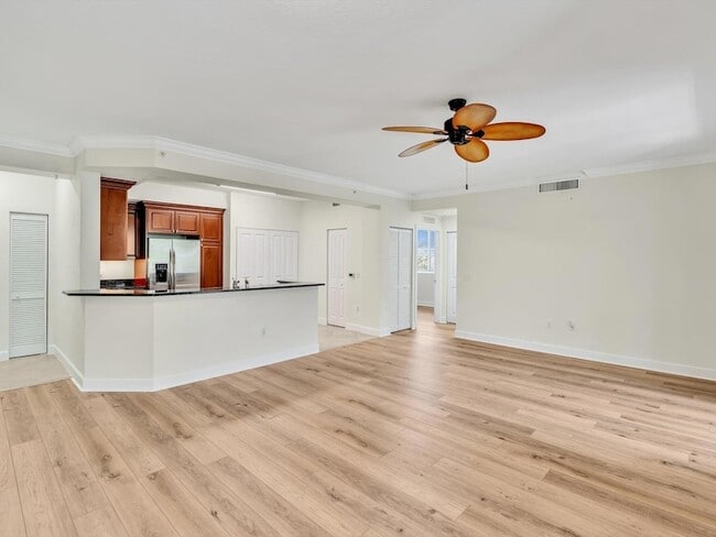 Building Photo - 1405 Renaissance Way