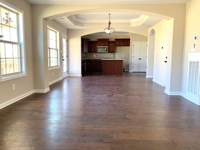 Building Photo - 2002 Jackie Lorraine Drive