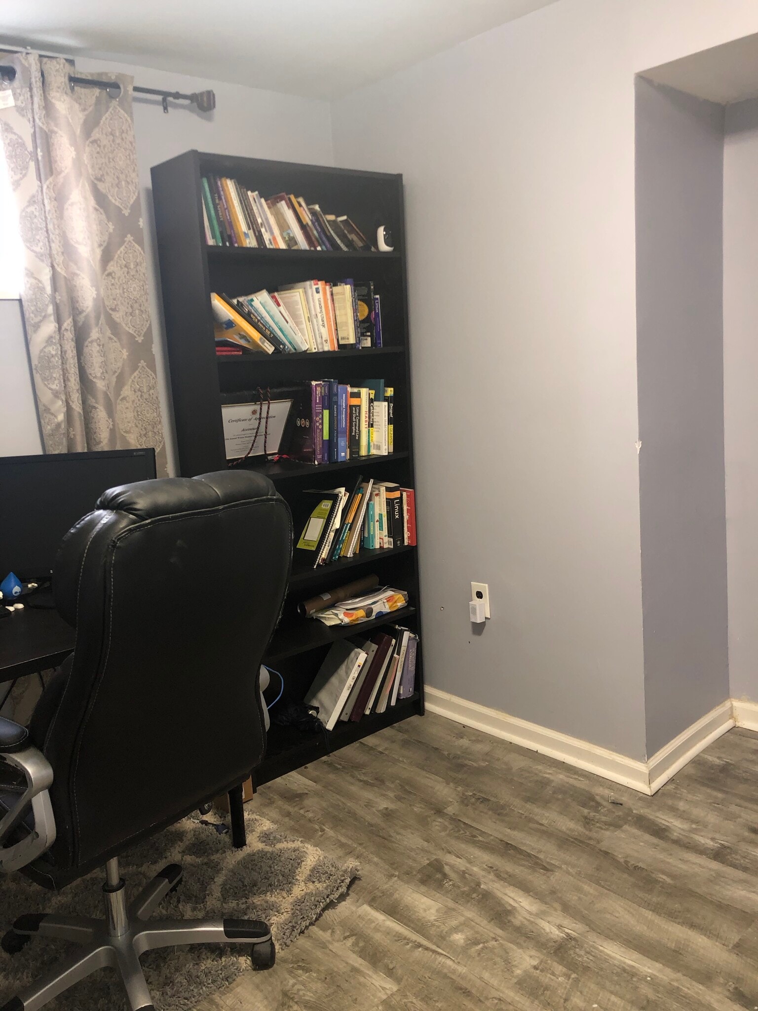 OFFICE - 5112 Hollywood Rd