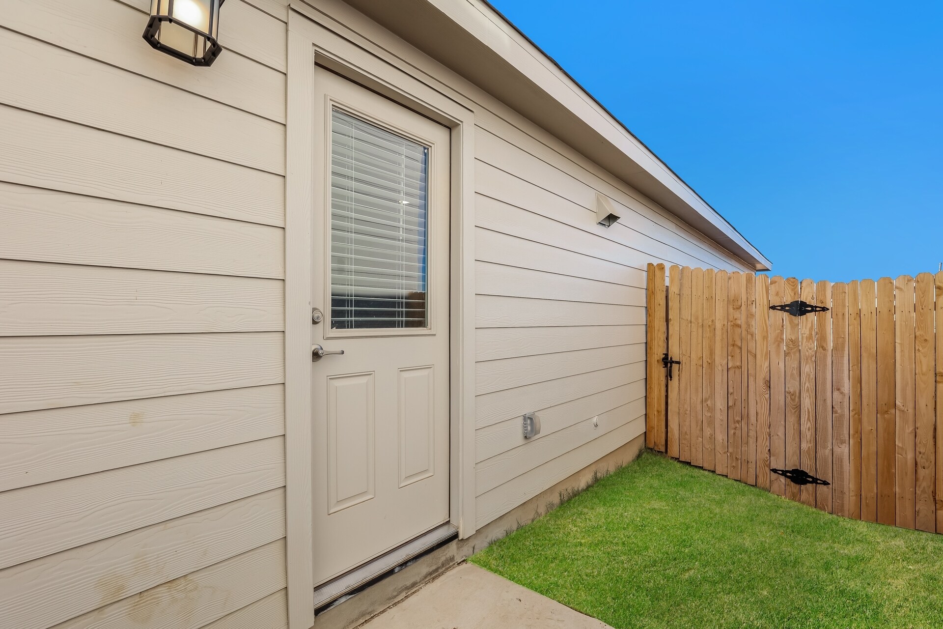 Building Photo - 4439 Emma Way