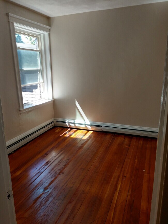 Primary Photo - 283 Brookline St