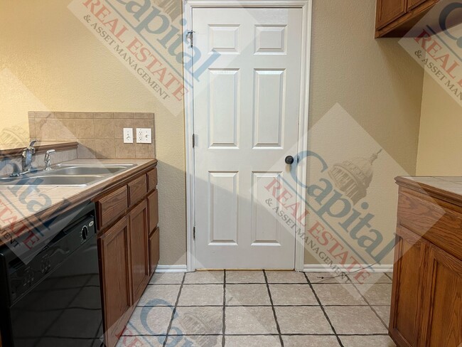 Building Photo - Home Sweet Home- Move In Special!!!!