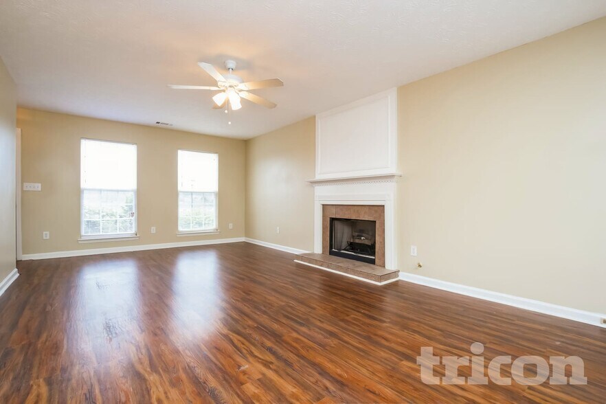 Building Photo - 4247 Gray Raptor Ct