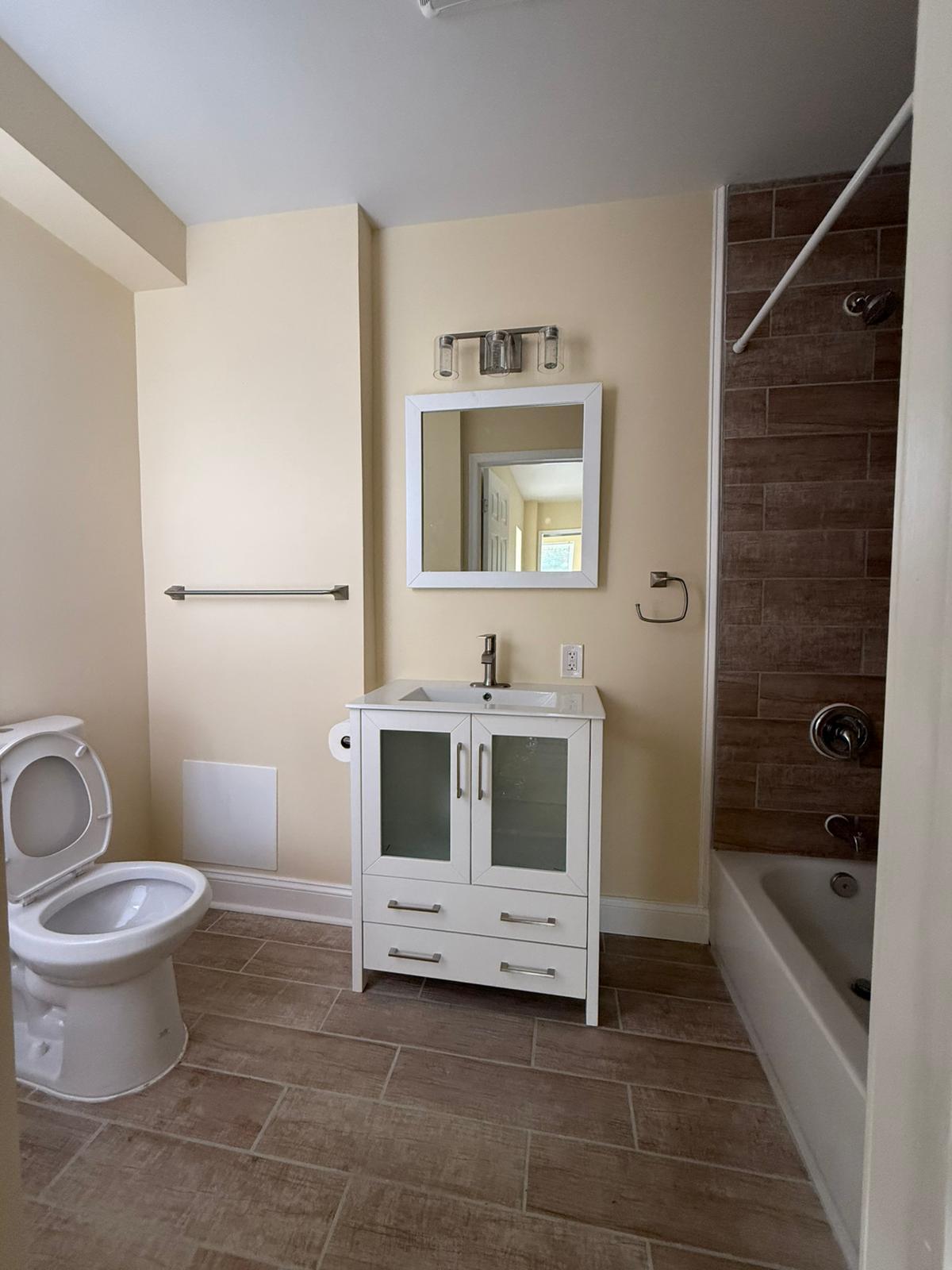 Building Photo - 1729 N Caroline St