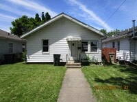 Building Photo - 1927 S Scott St