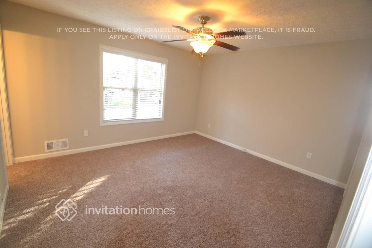 Building Photo - 1723 Christie Dr