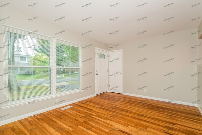 Building Photo - 1145 Boone St