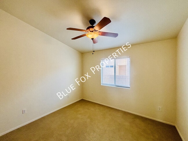 Building Photo - 2826 N Ramie Pl