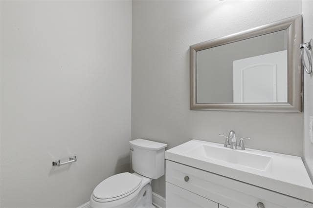 Building Photo - 2136 Mulberry Dr