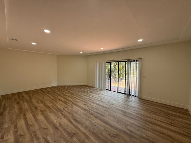Building Photo - Minutes from Campus with Scenic Overlook V...