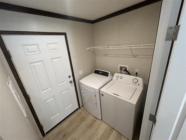 Building Photo - 20 Grant St