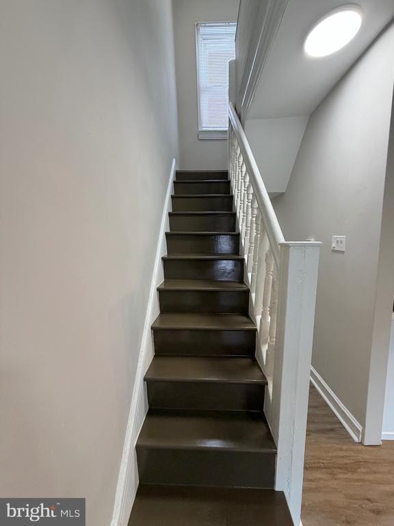 Building Photo - 2917 W Girard Ave