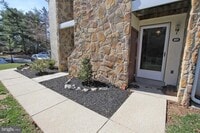 Building Photo - 185 Valley Stream Cir