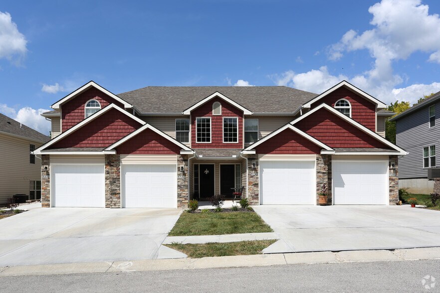 Staley Crossing 9535 N Main St Kansas City MO 64155 Apartment Finder