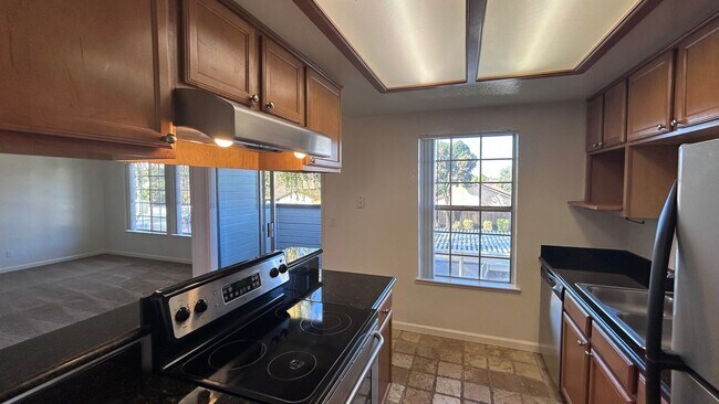 Building Photo - 3945 Dale Rd