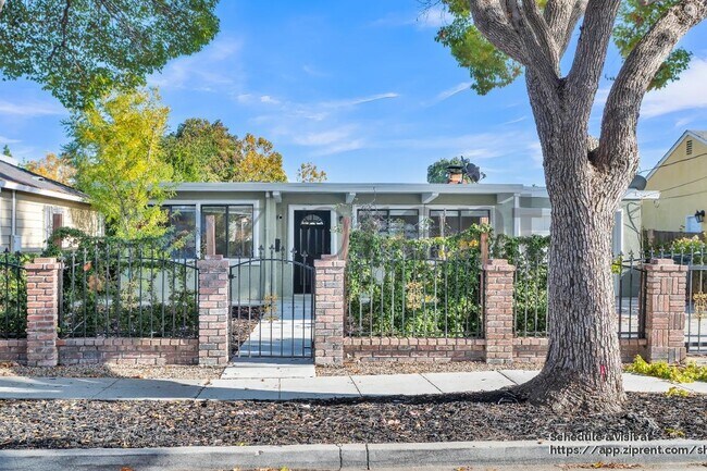 Building Photo - 1312 Carlton Ave