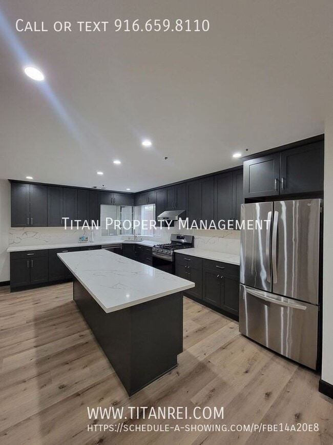 Building Photo - 6245 Dias Ave