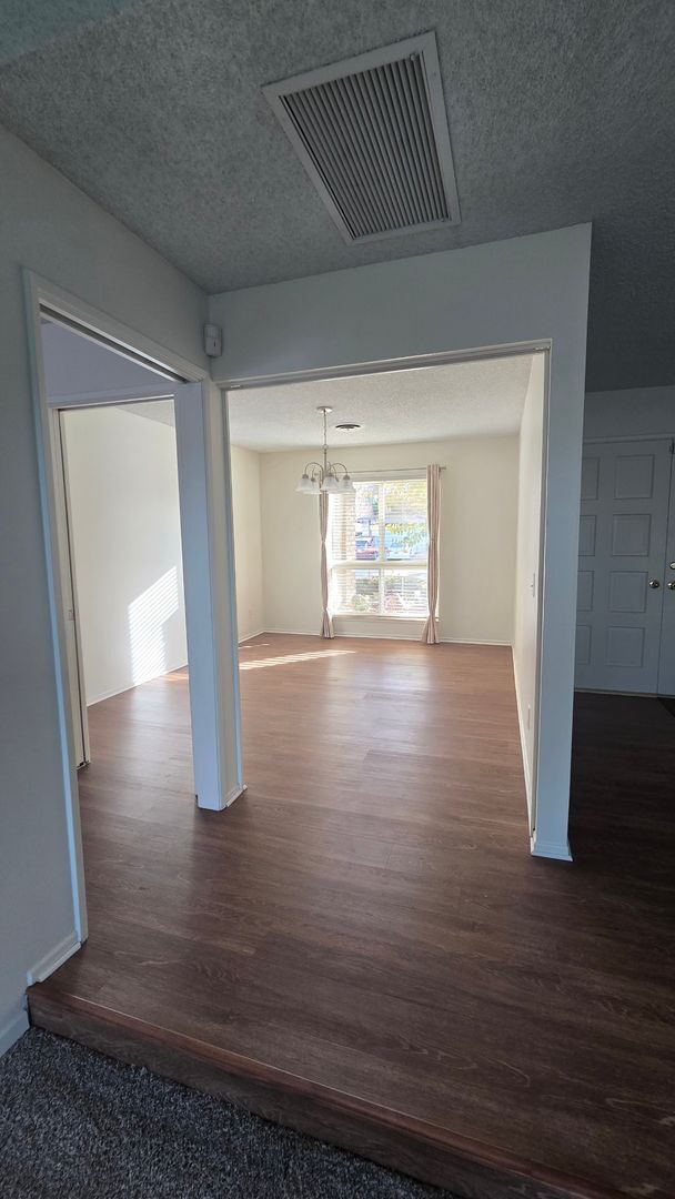 Building Photo - Beautiful Single Story Pool Home in West Lancaster with 1881 sq. ft.