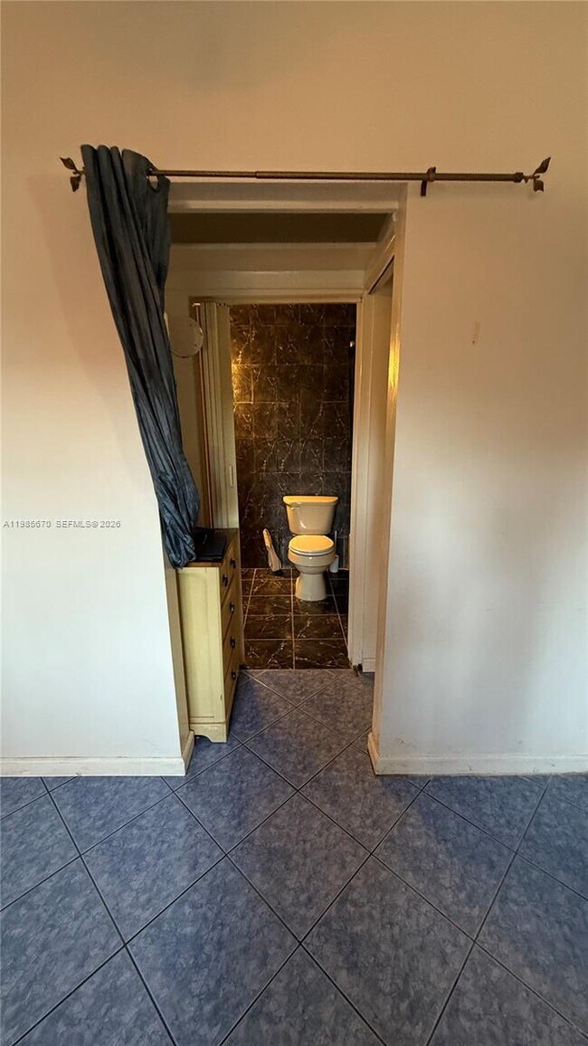 Building Photo - 7961 Orleans St