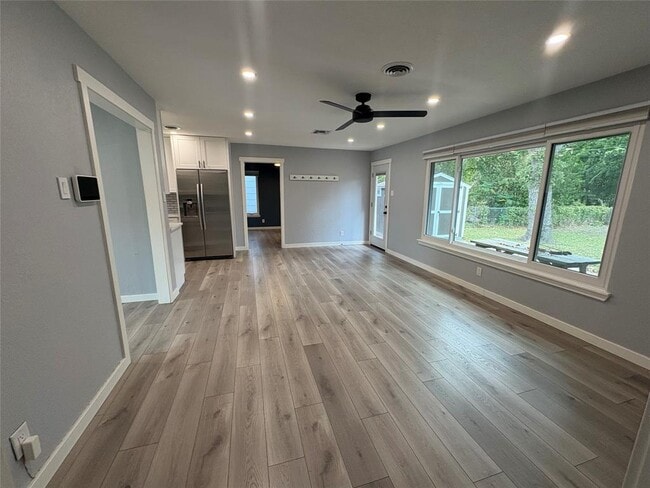 Building Photo - 6201 Belfast Dr