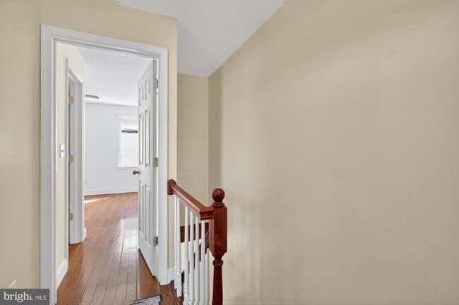 Building Photo - 1304 S Fairhill St