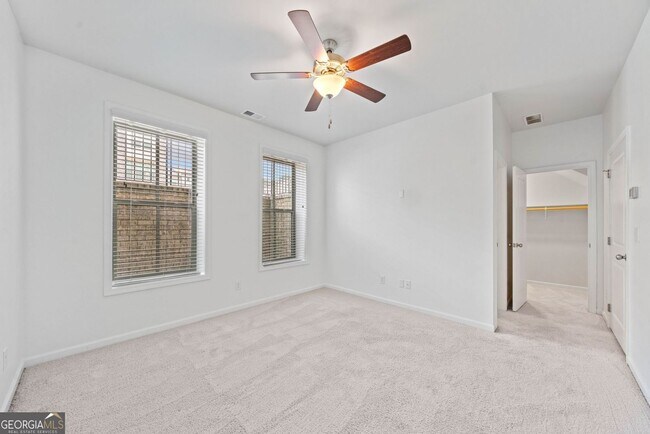 Building Photo - 4232 Hickory Pne Aly