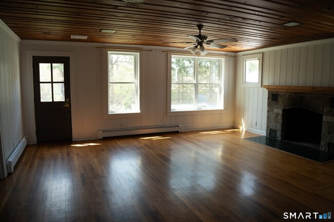 Building Photo - 97 Candlewood Rd