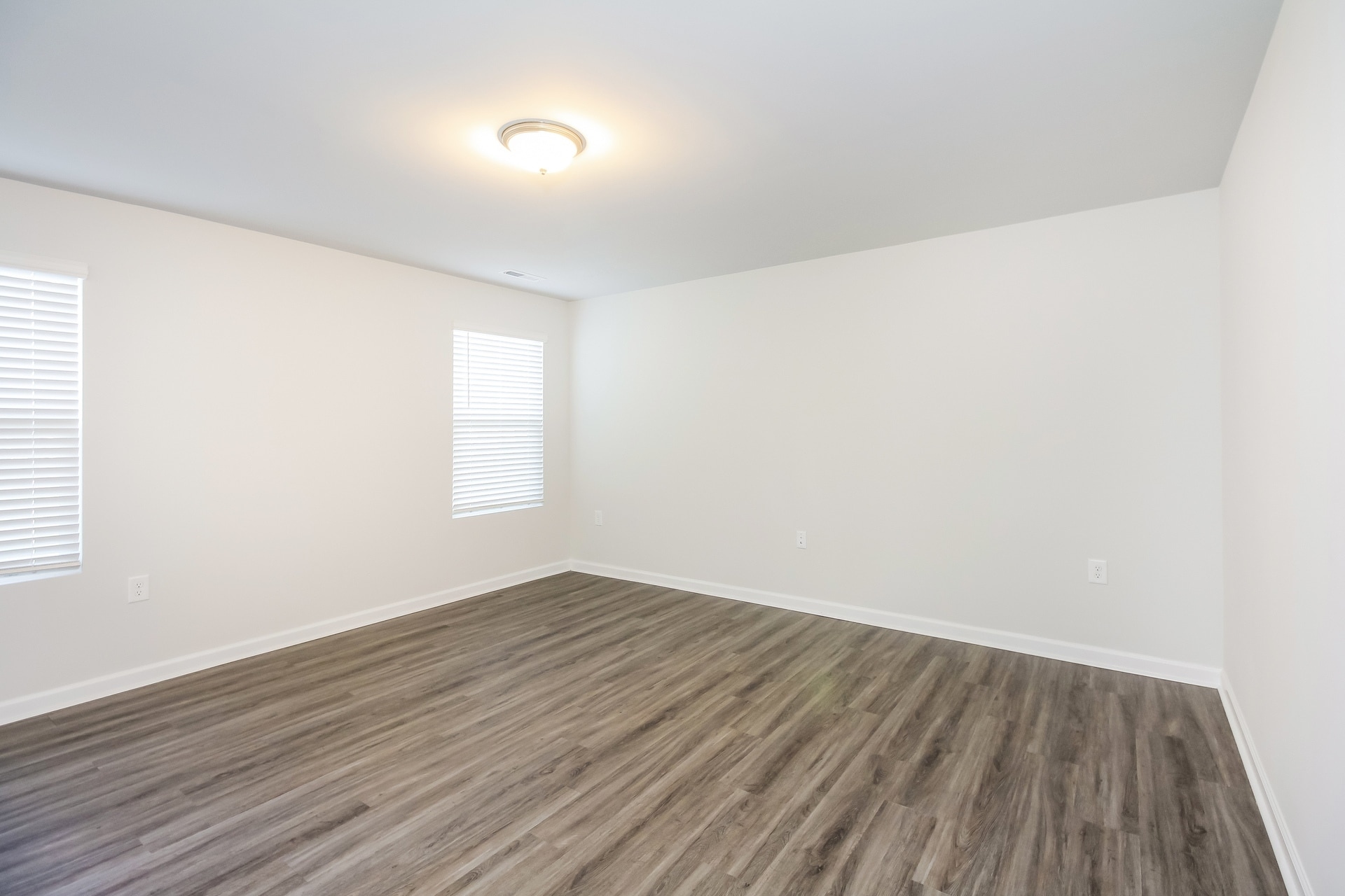 Building Photo - 2925 Ember Brook Ct
