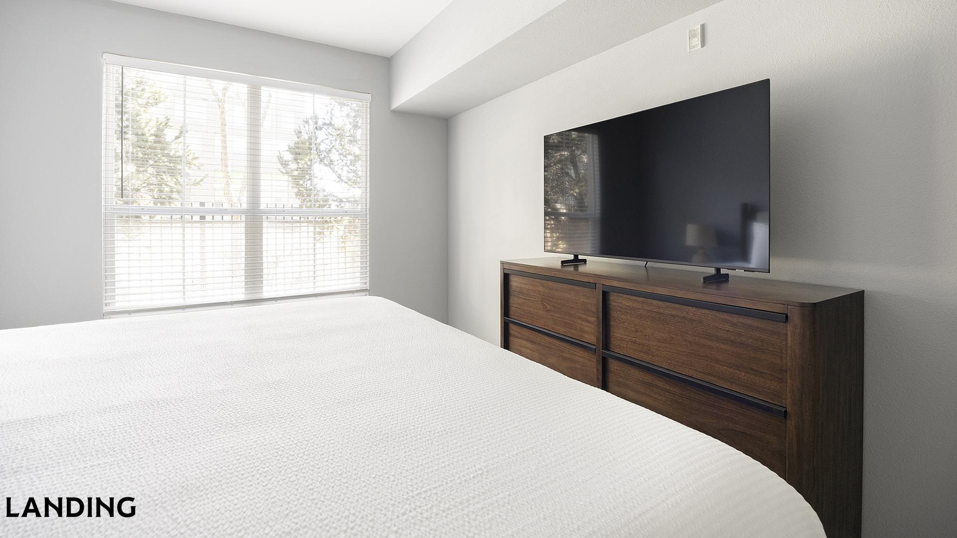 Building Photo - 901 Colorado Blvd