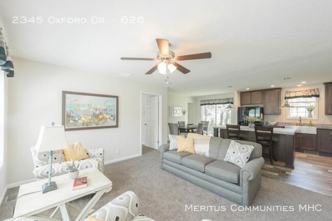 Building Photo - 3 bedroom in Indianapolis IN 46234