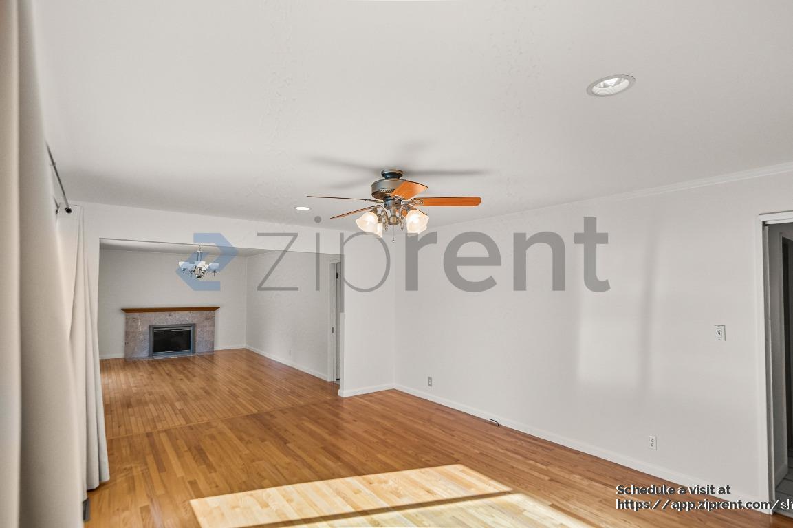 Building Photo - 38289 Ballard Dr