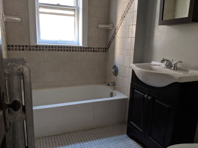 Building Photo - 1707 Ridge Ave