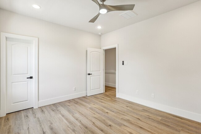 Building Photo - 3722 Nathaniel Brown St