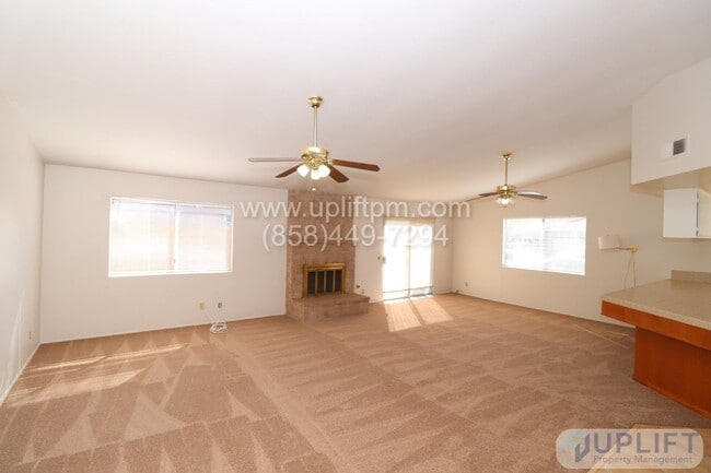 Building Photo - 3 Bed, 2 Bath Home w/ Central HVAC, 2 Car ...