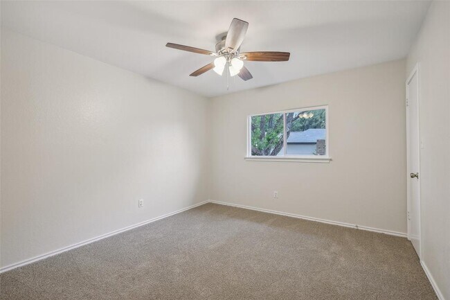 Building Photo - 8313 Steamline Cir