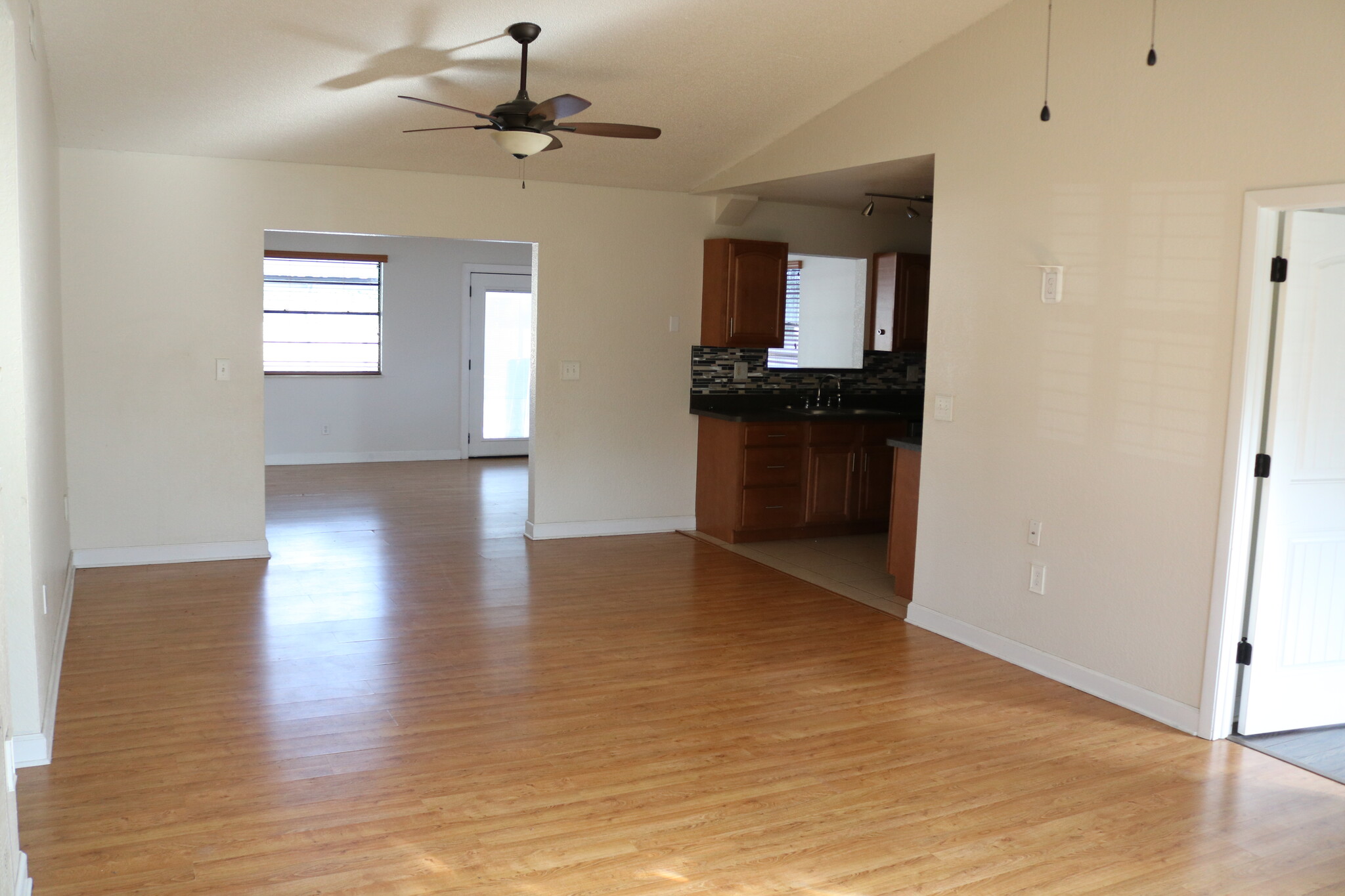 Dinning Kitchen - 1214 Ramsdel St