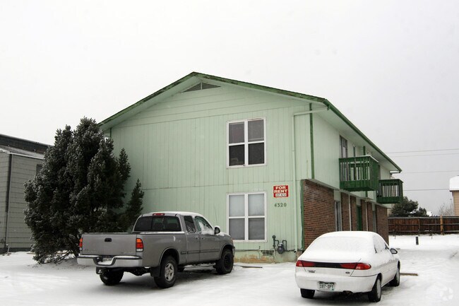 Building Photo - 4320 Loomis Ave