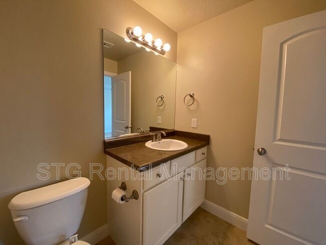 Building Photo - 3439 S Barcelona Dr