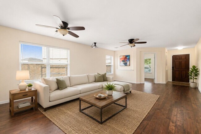 Building Photo - 15906 Arapaho Bend Ln