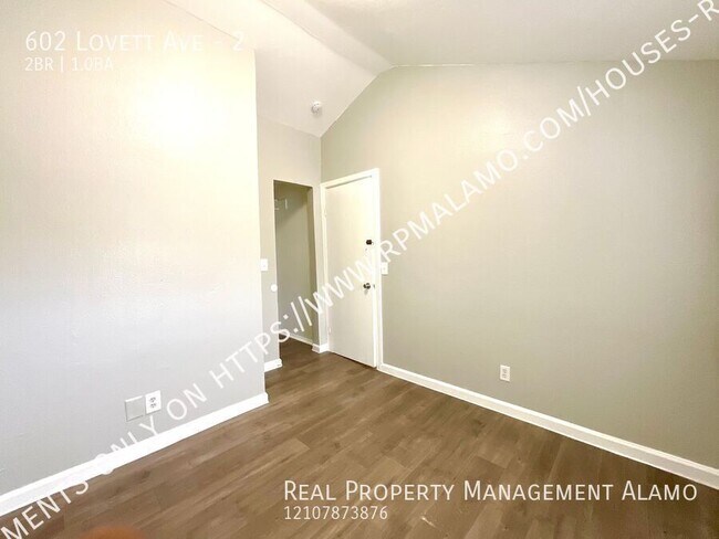 Building Photo - 602 Lovett Ave